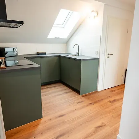 Dachidylle, Stylish With Feel-good Factor * Rust