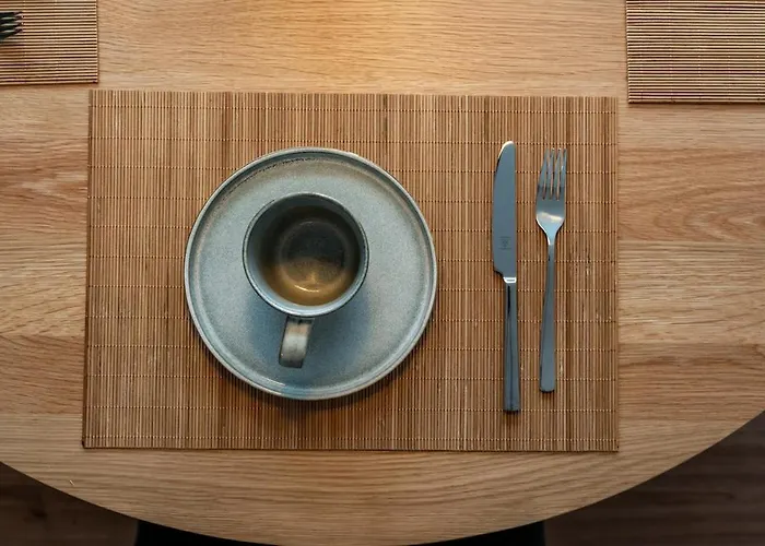 Dachidylle, Stylish With Feel-good Factor * Rust